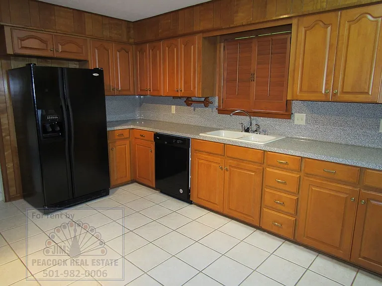 509 S Longfield Ave — Photo 8