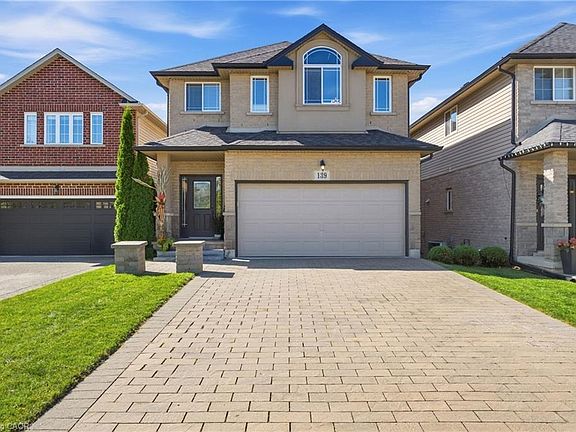 3rd image of 139 Stoneglen Way