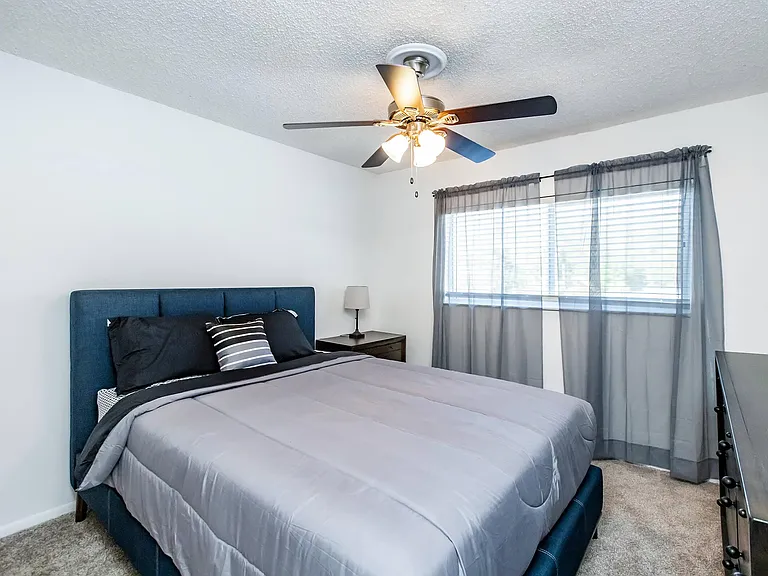 Urban Place Apartments — Photo 64