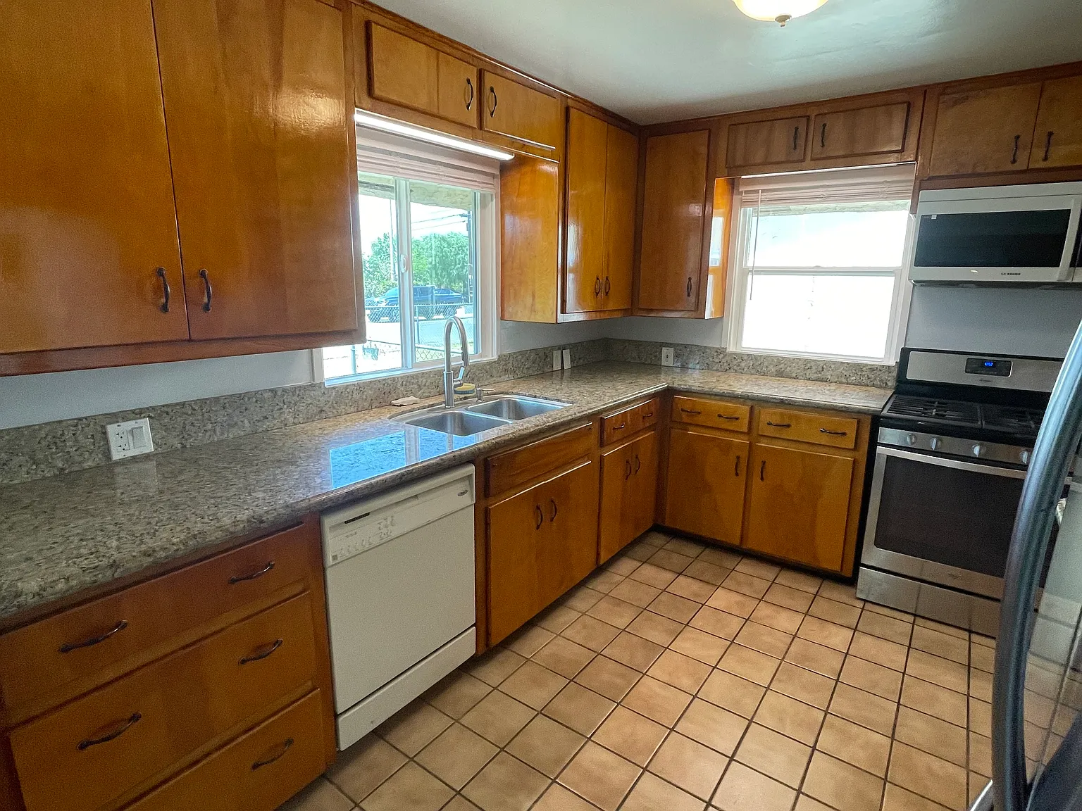 138 S Beech Street — Photo 4