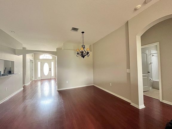 3rd image of 24623 Victoria Wood Ct