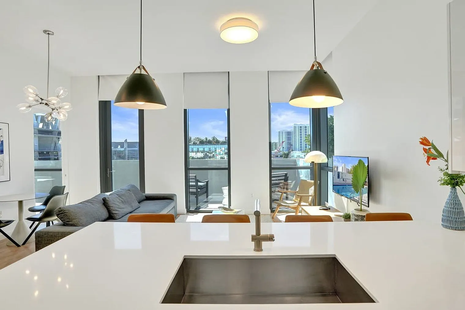1 bed, 1.0 bath, $12,845 — Photo 3