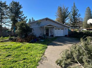 540 Oak Knoll Dr, Ashland, OR 97520
