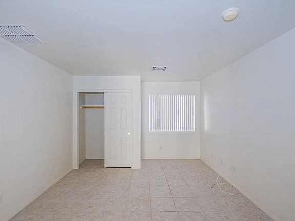 3rd image of 4168 E Agate Knoll Dr