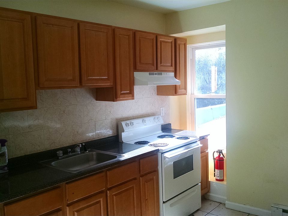 1st image of 3400 N 17th Street # Fl 3rd