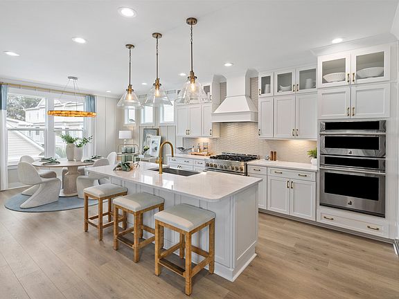 3rd image of 512 9th Ave. S #3 Sweetgrass Elite Farmhouse