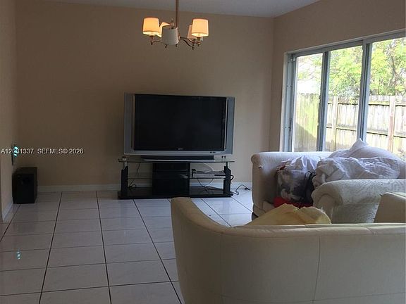 5th image of 18003 SW 138th Ct