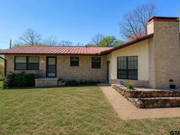 109 Maxine St, Mineola, TX 75773