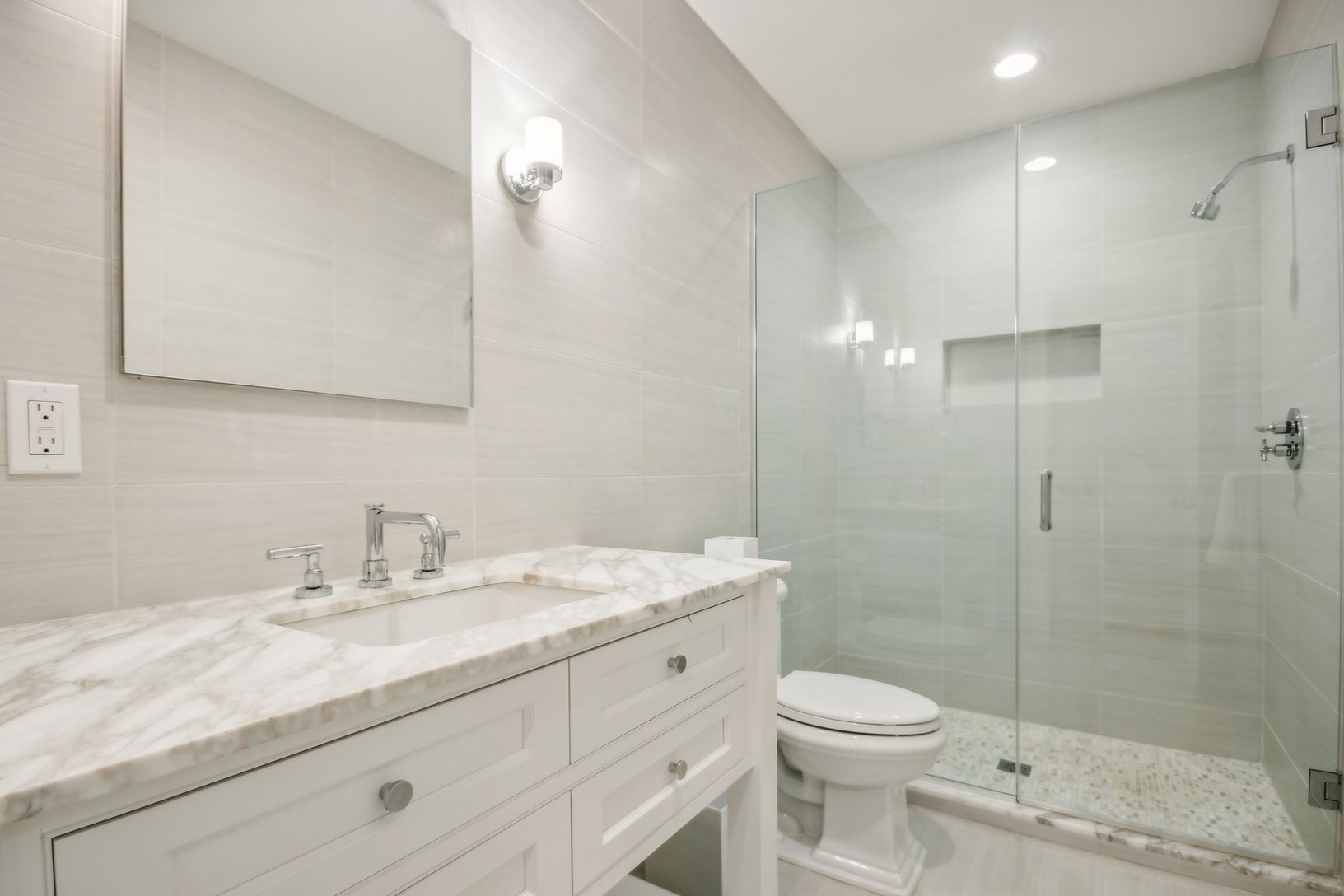 full bath