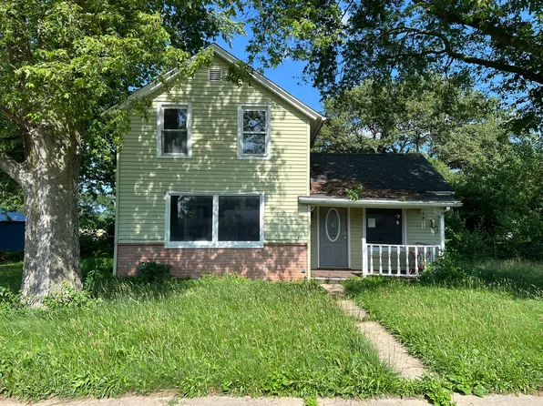116 N Church St, Green Valley, IL 61534