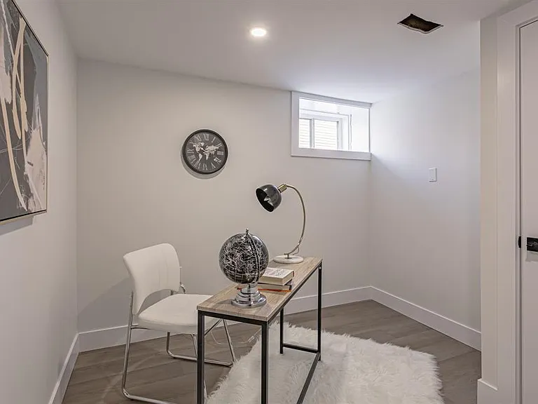 138 Sutton St — Photo 14