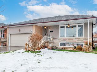 190 Ranee Ave, Toronto, ON M6A1N5