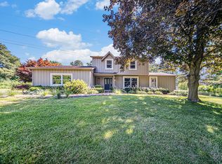 1653 W Willis Rd, Saline, MI 48176