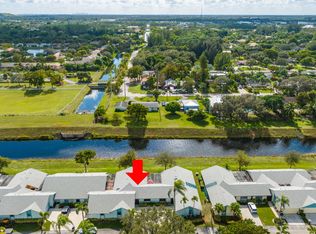 9142 SW 22nd St APT E, Boca Raton, FL 33428