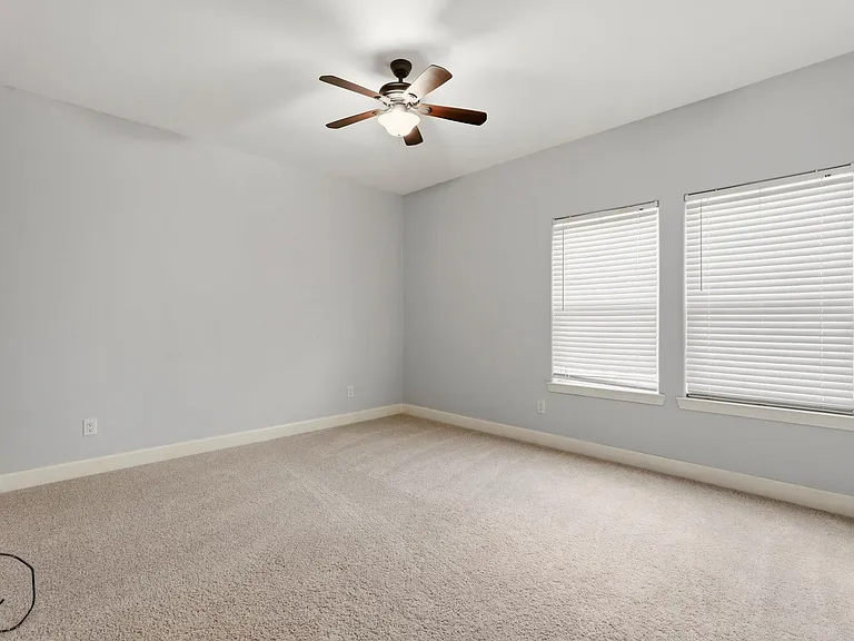 2410 Ranna Ct — Photo 15