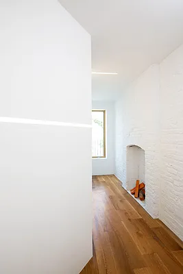 Rented by Solace SMC Inc | media 8