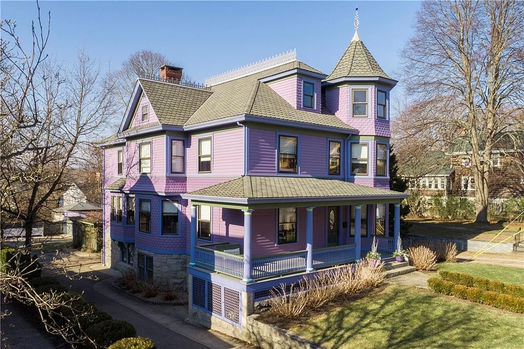 59 Elm St, Westerly, RI 02891 Zillow