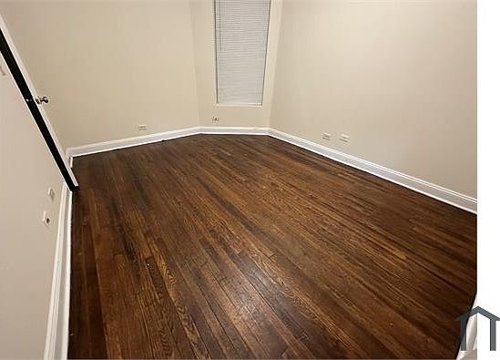 2nd image of 4917 S Calumet Ave APT 1S