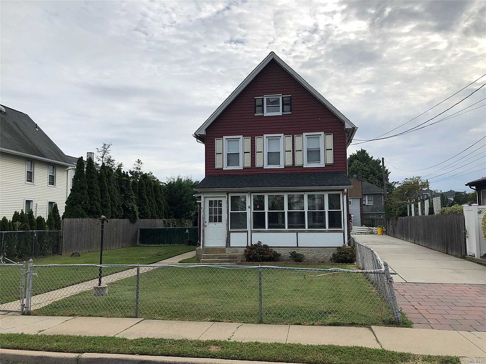 1st image of 81 Carman Ave