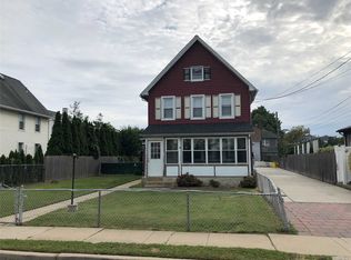81 Carman Ave, Woodmere, NY 11598