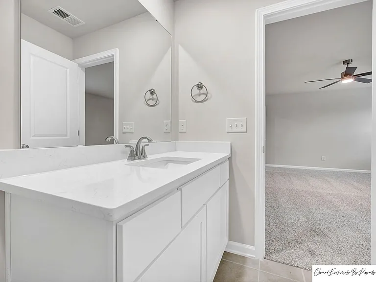 223 Sunny Hill Dr — Photo 23