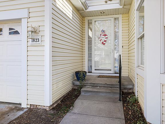 2nd image of 1823 S 172nd Plz