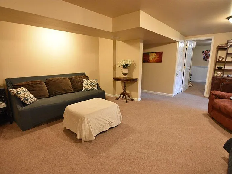 222 Ridgeway Dr — Photo 10