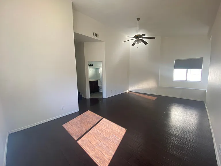 3162 Darby St #210 — Photo 16
