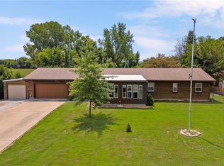 12086 Mike Rd, Lexington, MO 64067
