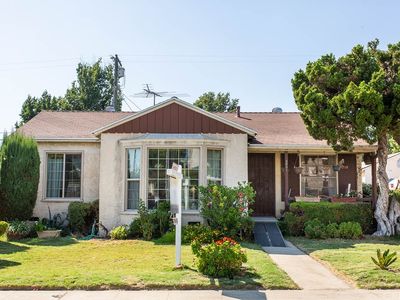 9031 Sylmar Ave, Panorama City, CA, 91402