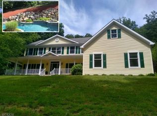 136 Black Brook Rd, Hampton, NJ 08827