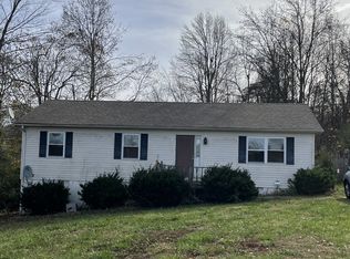 5999 Bob Lynn Rd, Cookeville, TN 38501