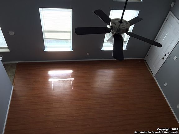 5th image of 135 Coastal Ln