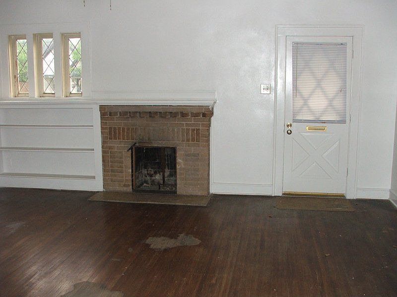 1st image of 5314 Denton Dr