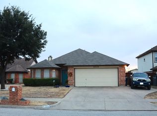 6224 Blossom Dr, Watauga, TX 76148