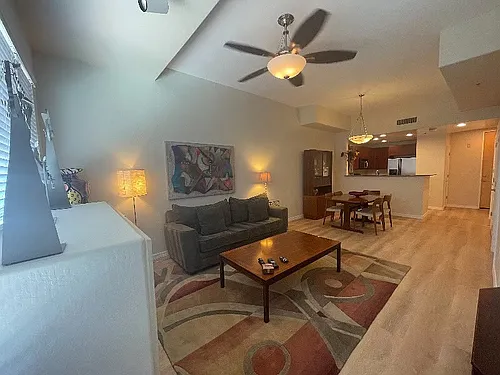 17 W Vernon Ave Photo 1