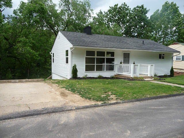 1st image of 1513 Byng Dr