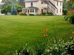163 Malletts Bay Ave, Winooski, VT 05404