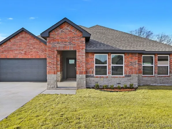 7402 N 154th East Ave, Owasso, OK 74055