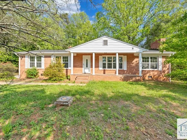 4831 Kings Mountain Rd, Collinsville, VA 24078