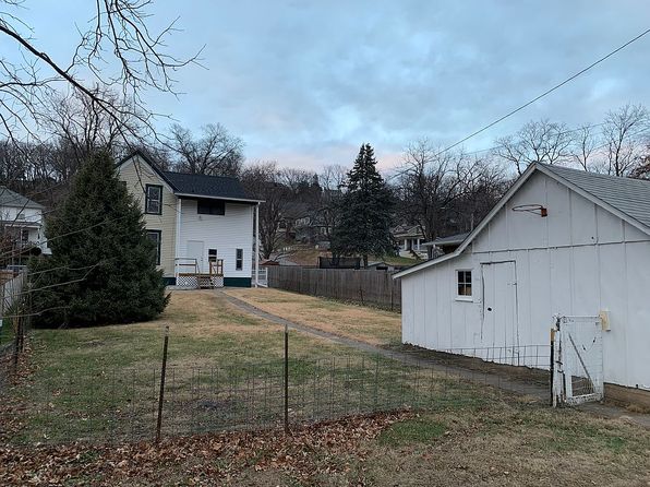 1106 Avenue C, Fort Madison, IA 52627