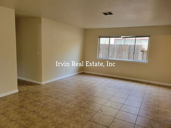 5th image of 3820 Otto Dr