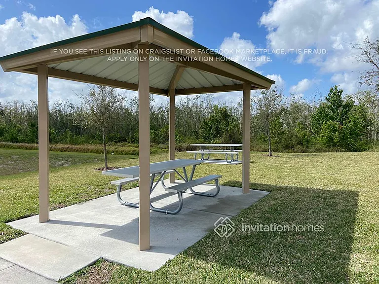1074 Caitlin Loop — Photo 27