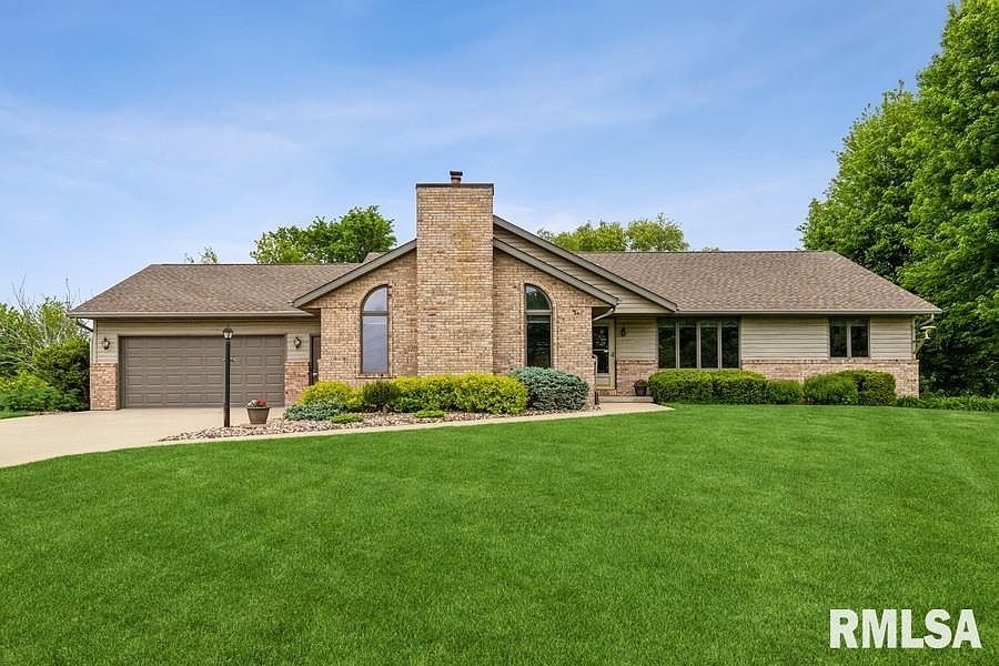 13774 Rockwood Ct, Morrison, IL 61270 Zillow