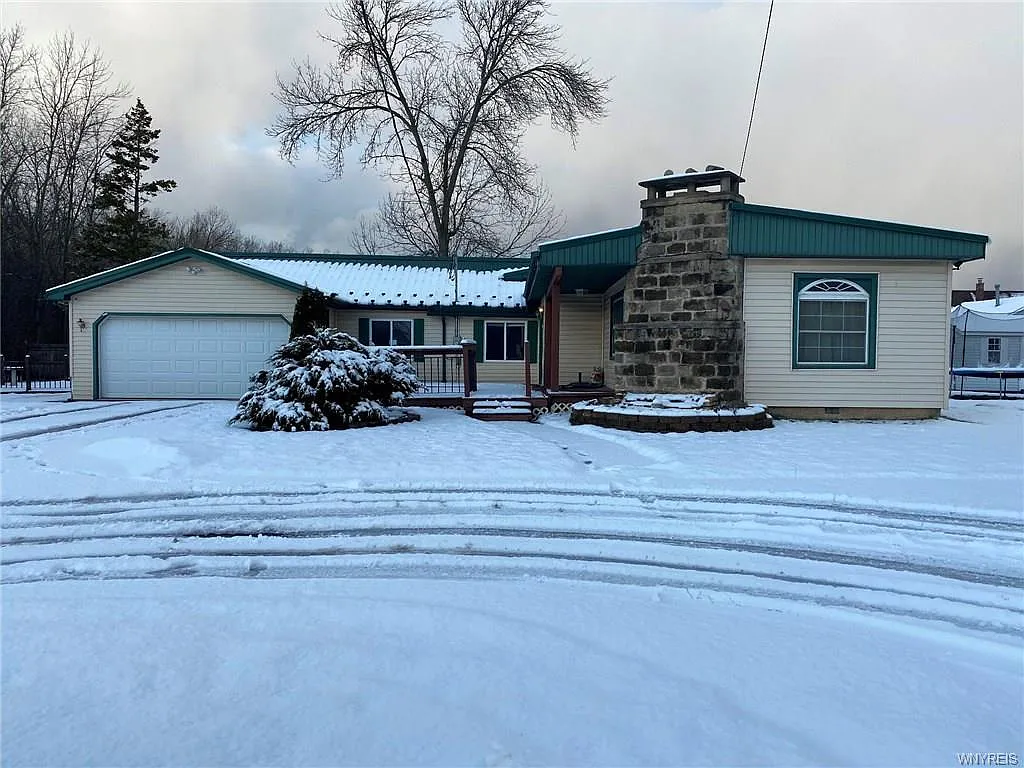 4508 Chester Ave photo 1