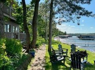10408 Squaw Point Rd, Brainerd, MN 56401