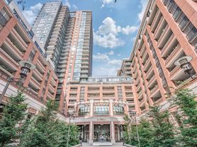 830 Lawrence Ave W
