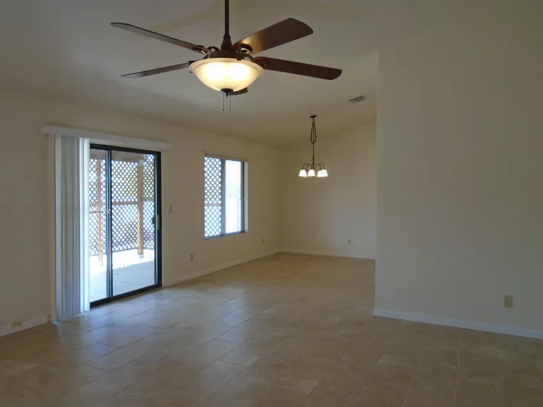 8054 S New Abbey Dr — Photo 22