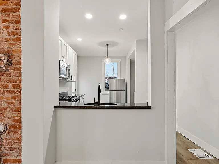 7040 Kedron St — Photo 15