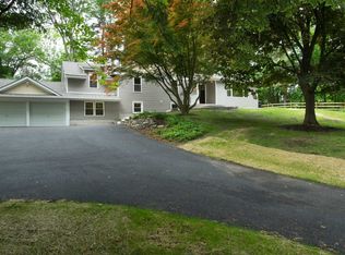 294 Lime Ridge Rd, Poughquag, NY 12570